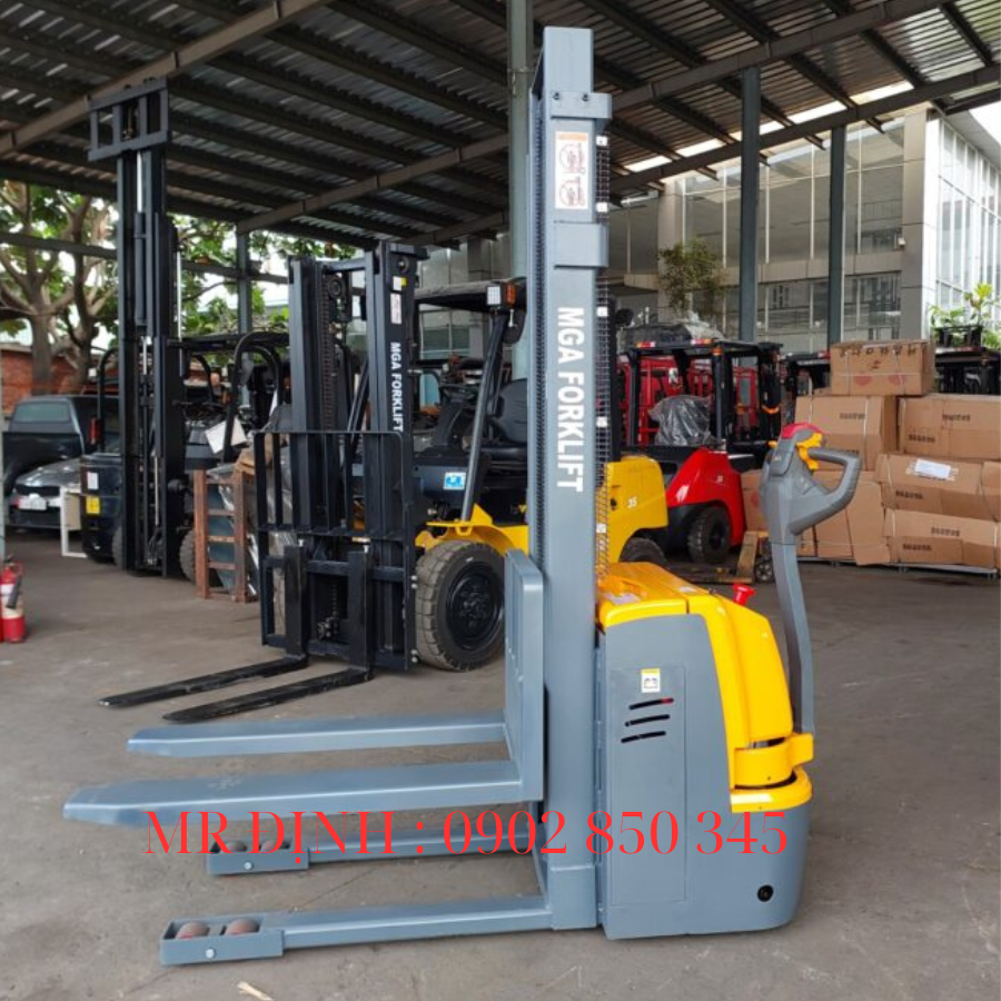 XE NÂNG ĐIỆN STACKER ĐỨNG LÁI